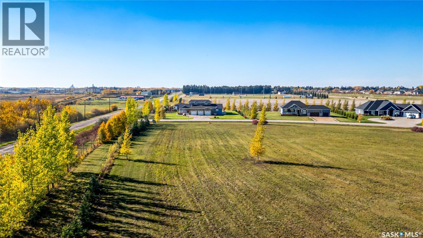 2 Creekside Drive E, Melfort, Saskatchewan  S0E 1A0 - Photo 2 - SK020311