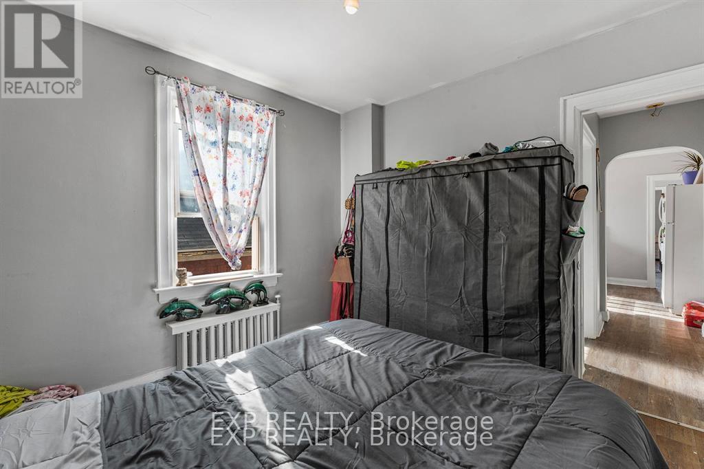 4553 Ferguson Street, Niagara Falls (Downtown), Ontario  L2E 2Y7 - Photo 17 - X12452765