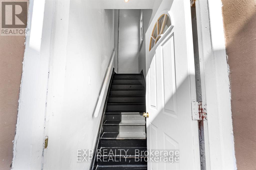 4553 Ferguson Street, Niagara Falls (Downtown), Ontario  L2E 2Y7 - Photo 26 - X12452765