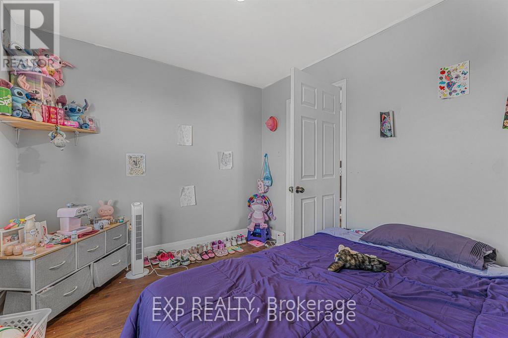 4553 Ferguson Street, Niagara Falls (Downtown), Ontario  L2E 2Y7 - Photo 6 - X12452765