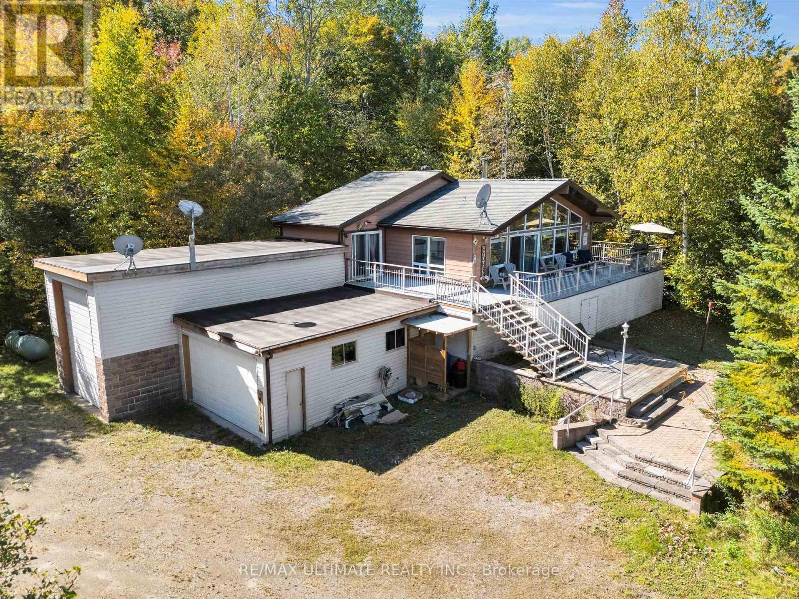 343 Sherwood Drive, Perry, Ontario  P1H 2J6 - Photo 2 - X12452775