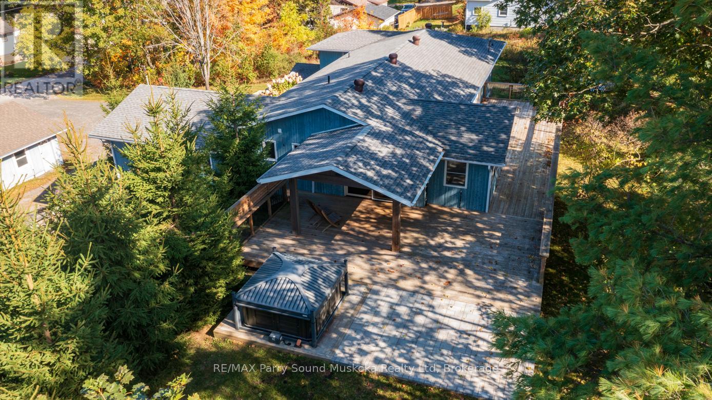 9 Addie Street, Parry Sound, Ontario  P2A 2J9 - Photo 10 - X12451198