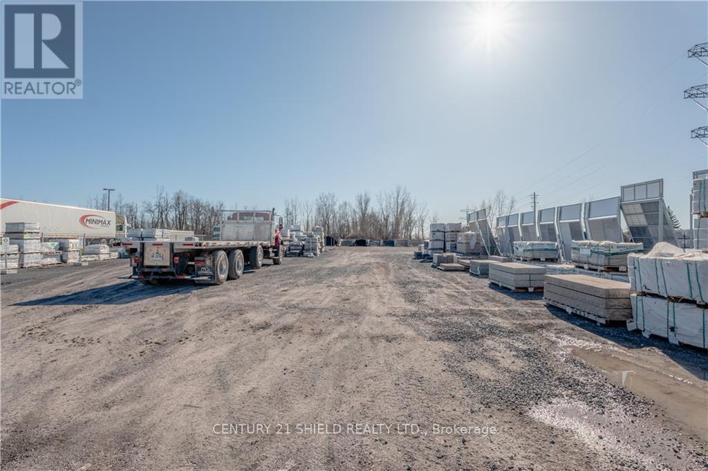 1420 Boundary Road, Cornwall, Ontario  K6H 7P8 - Photo 30 - X12452814