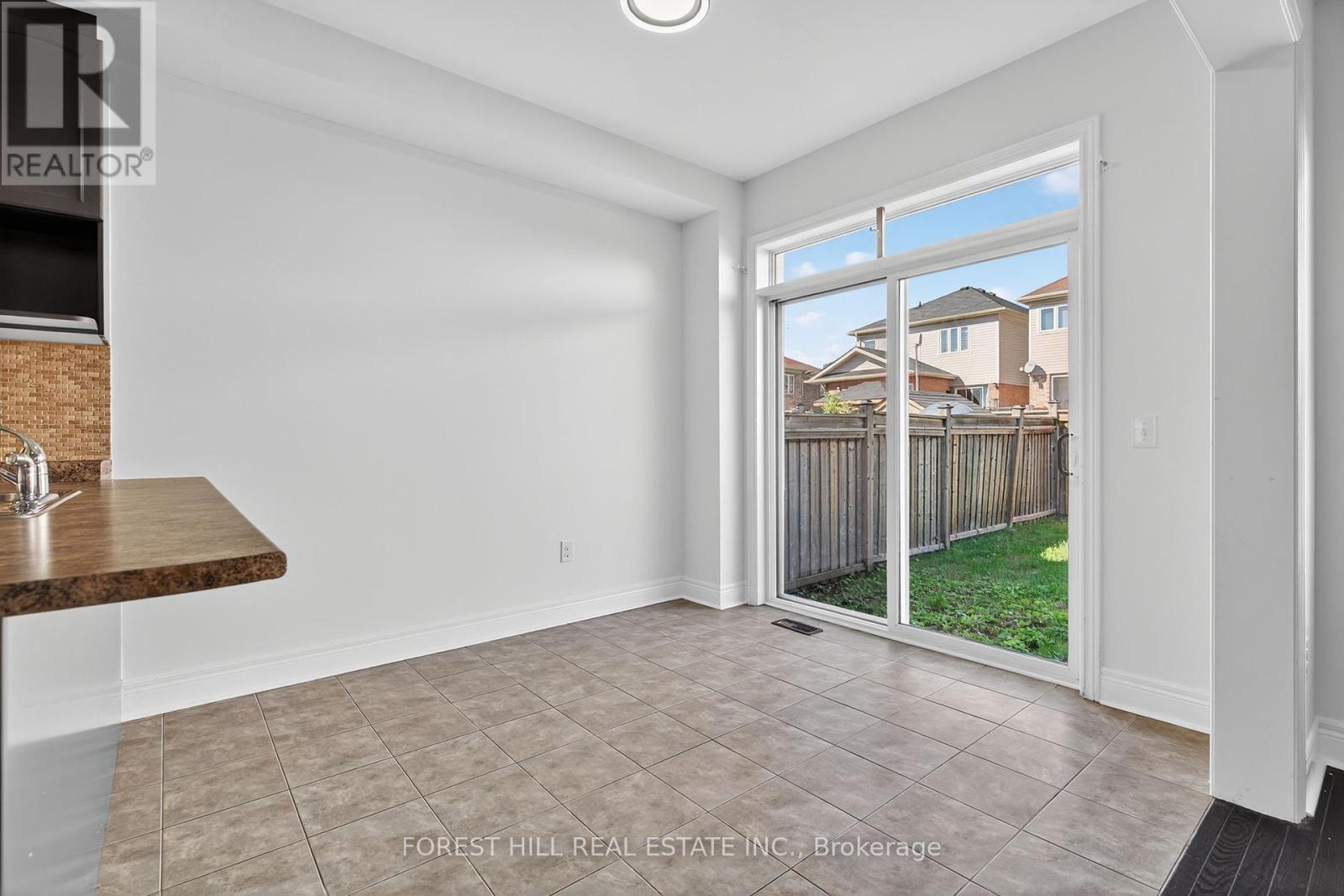 14 Dewell Crescent, Clarington, Ontario  L1E 0B7 - Photo 13 - E12452767