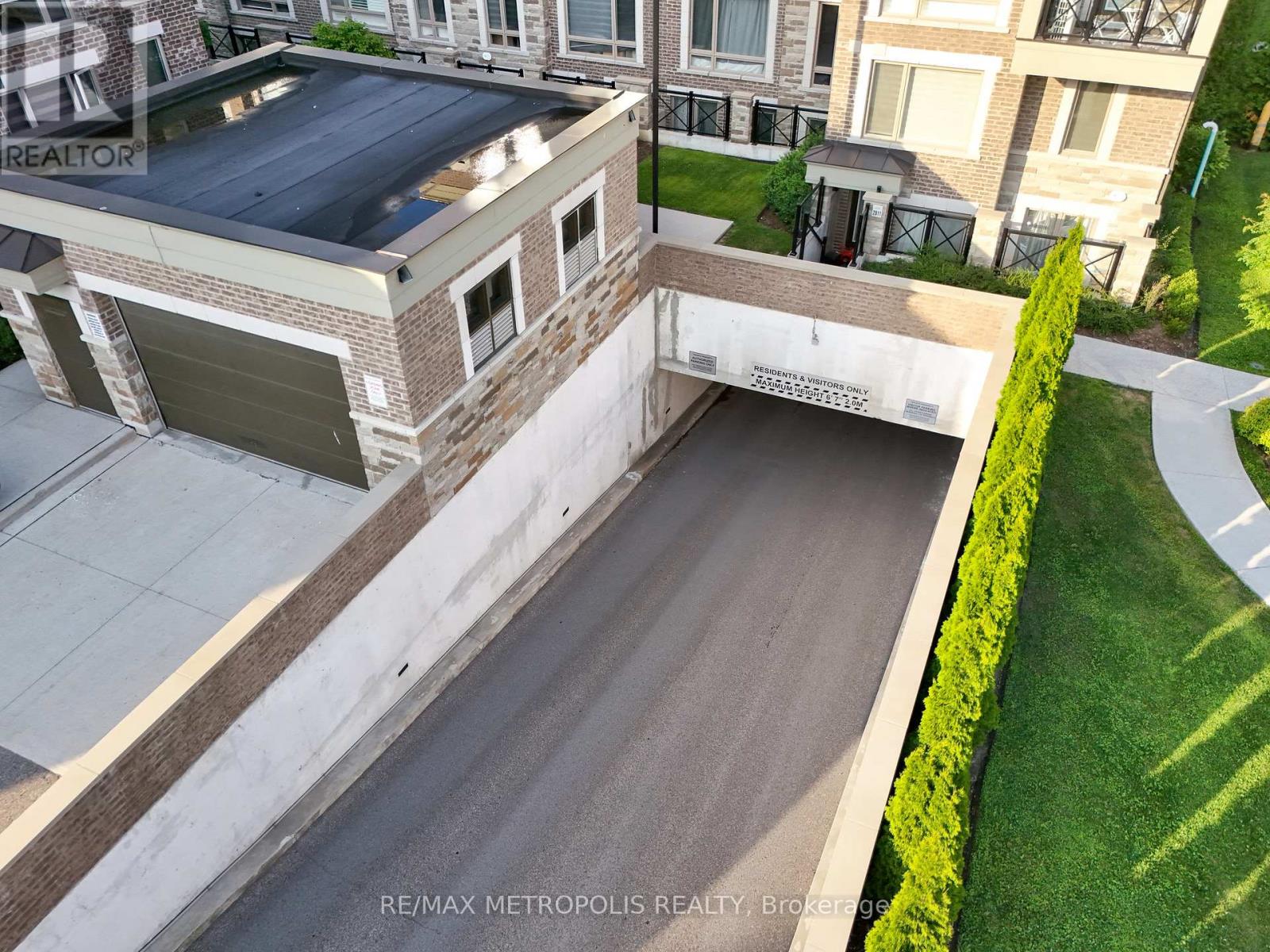 2226 - 10 Westmeath Lane, Markham, Ontario  L6B 1N5 - Photo 21 - N12283786