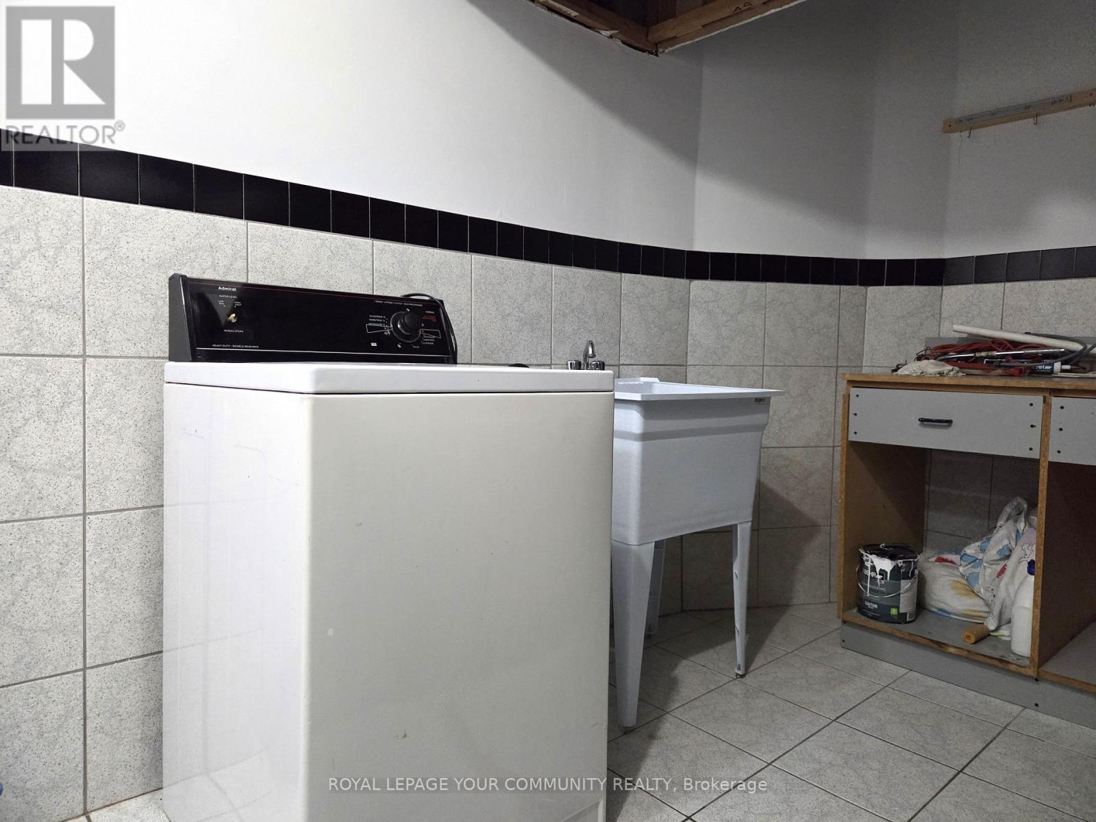 Basement - 2 Olive Green Road, Vaughan, Ontario  L4L 7L3 - Photo 8 - N12403166