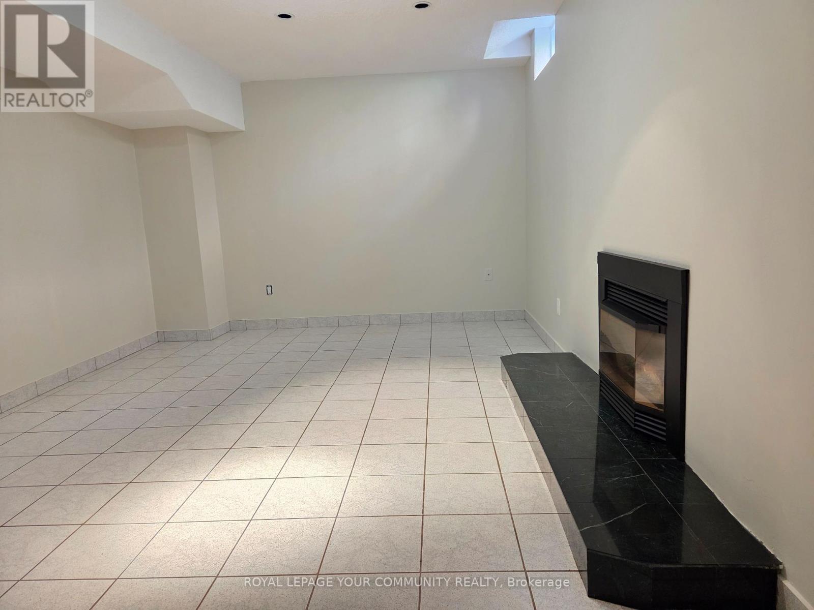 Basement - 2 Olive Green Road, Vaughan, Ontario  L4L 7L3 - Photo 11 - N12403166