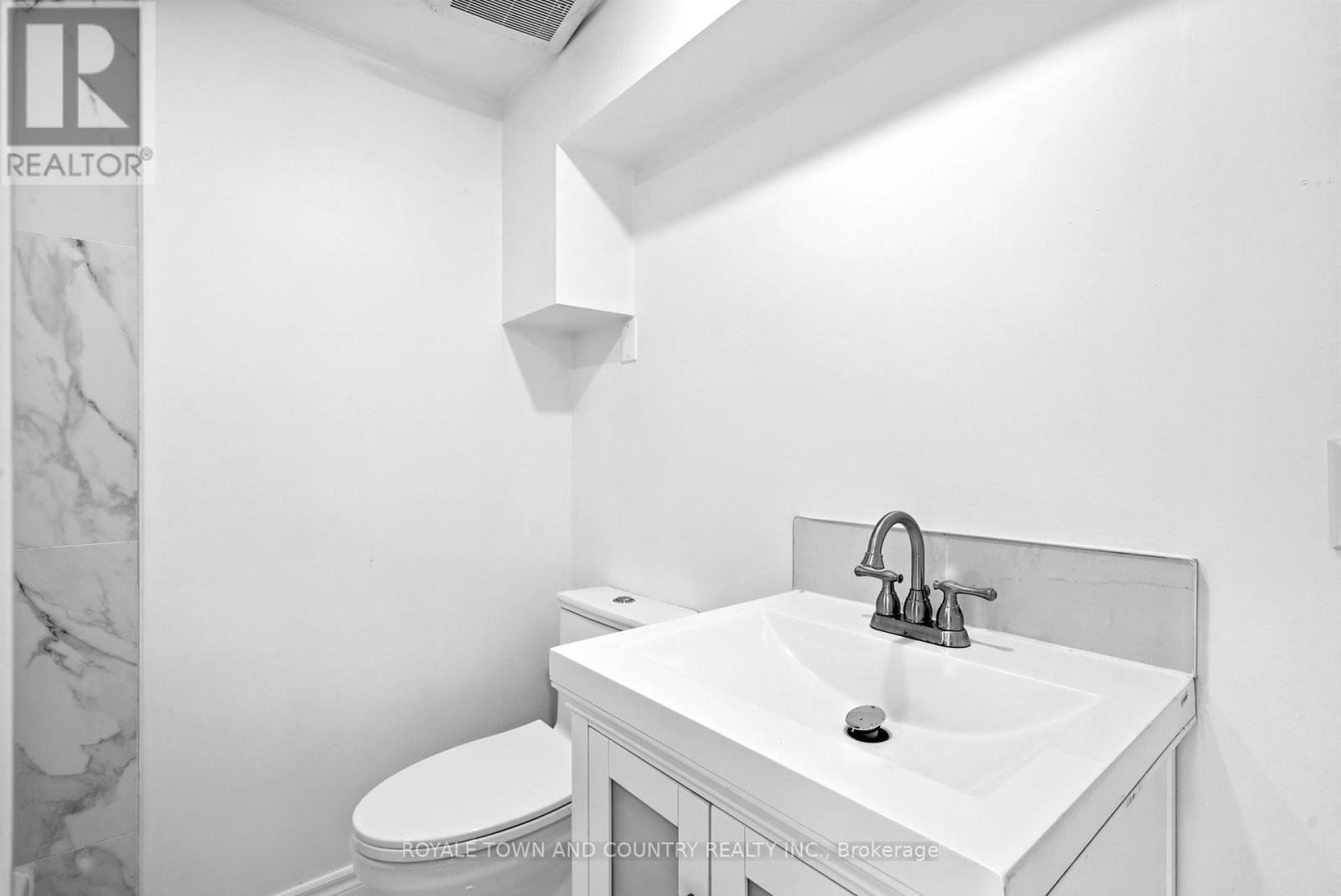 2 - 88 Mary Street W, Kawartha Lakes, Ontario  K9V 5G3 - Photo 28 - X12340226