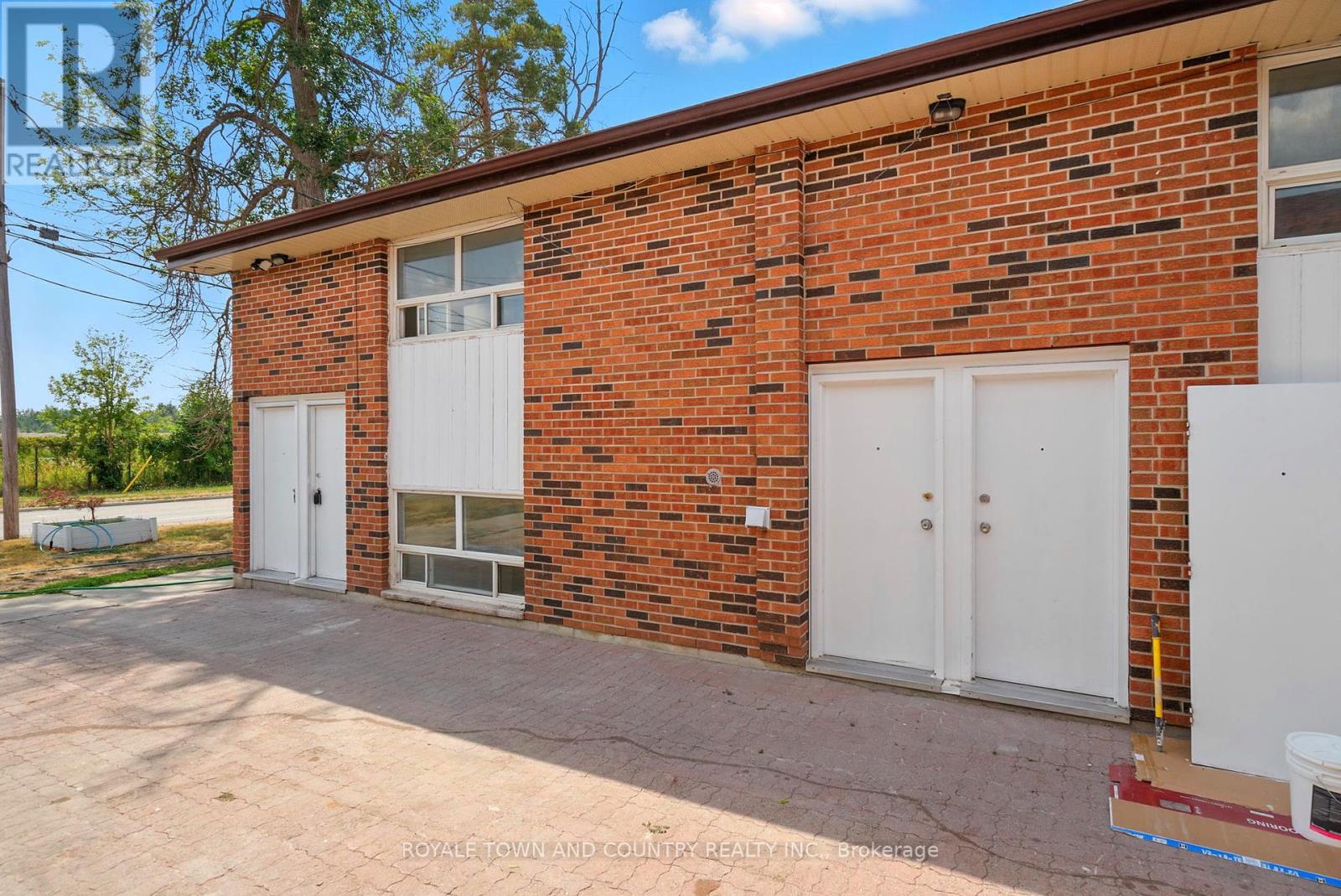 2 - 88 Mary Street W, Kawartha Lakes, Ontario  K9V 5G3 - Photo 4 - X12340226