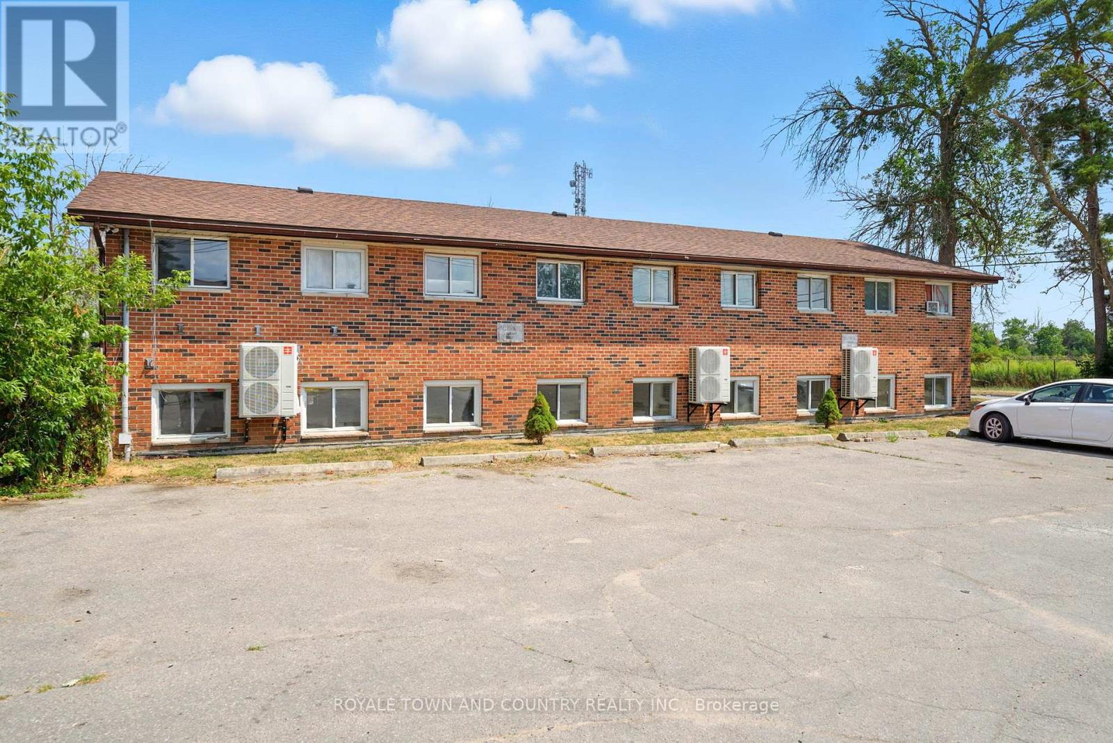 2 - 88 Mary Street W, Kawartha Lakes, Ontario  K9V 5G3 - Photo 3 - X12340226