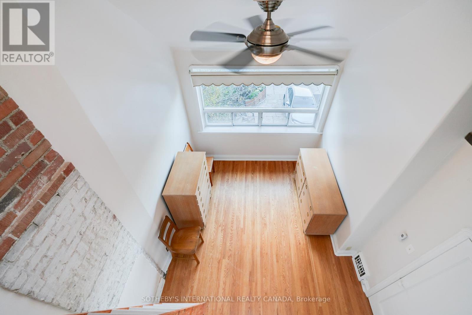 930 Eglinton Avenue E, Toronto, Ontario  M4G 2L3 - Photo 27 - C12452803