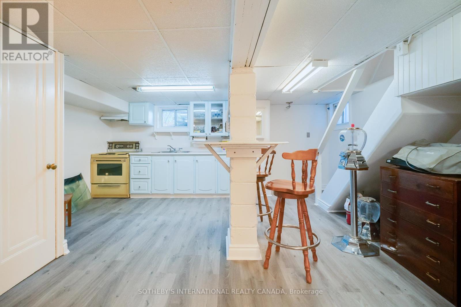 930 Eglinton Avenue E, Toronto, Ontario  M4G 2L3 - Photo 37 - C12452803