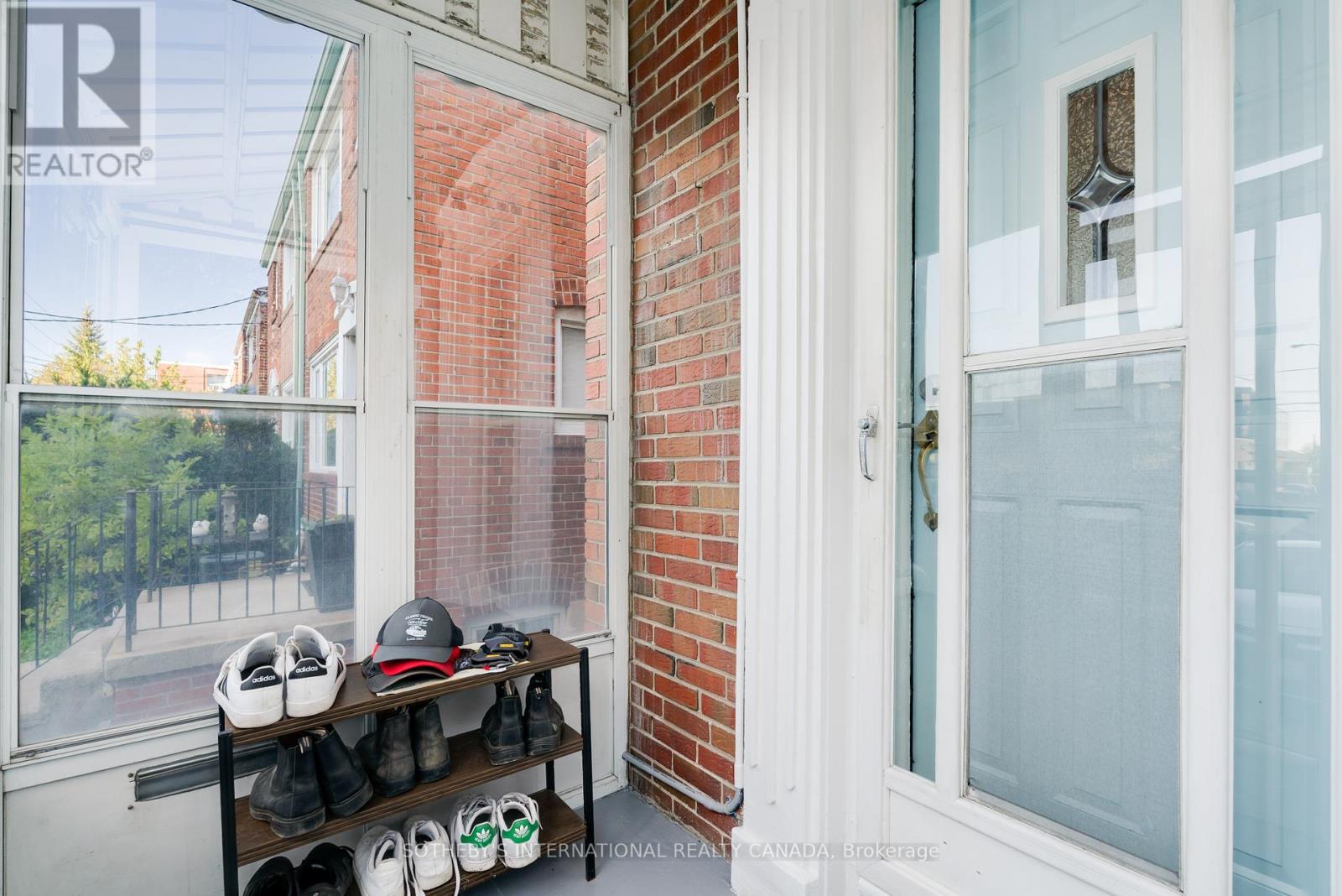 930 Eglinton Avenue E, Toronto, Ontario  M4G 2L3 - Photo 6 - C12452803