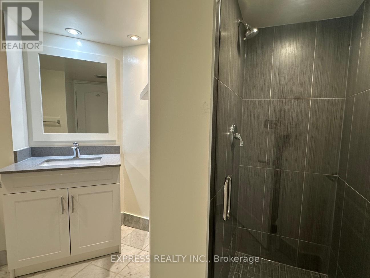 2702 - 38 Elm Street, Toronto, Ontario  M5G 2K5 - Photo 12 - C12452813