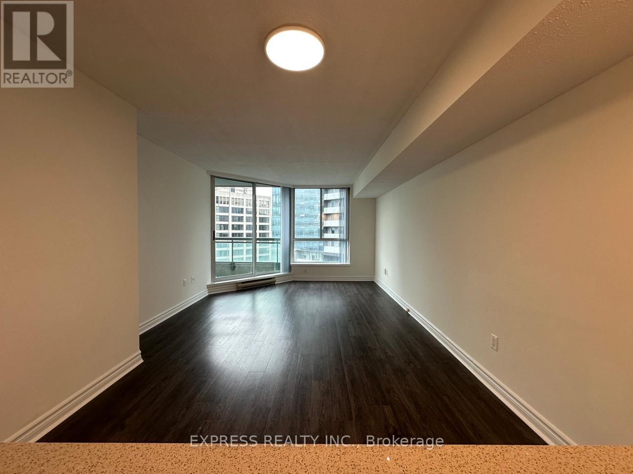 2702 - 38 Elm Street, Toronto, Ontario  M5G 2K5 - Photo 4 - C12452813