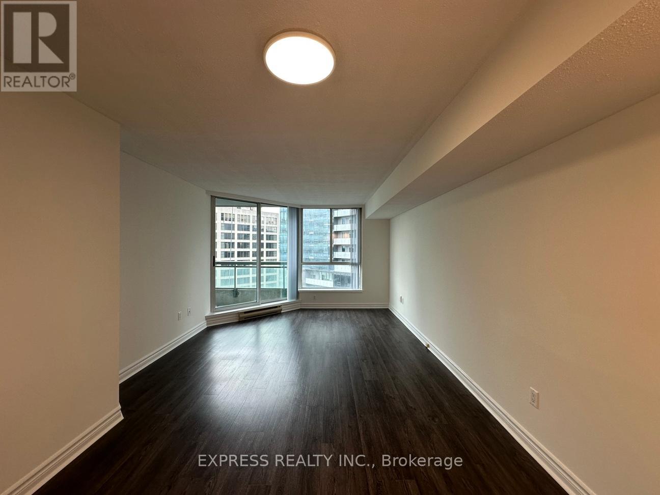 2702 - 38 Elm Street, Toronto, Ontario  M5G 2K5 - Photo 5 - C12452813