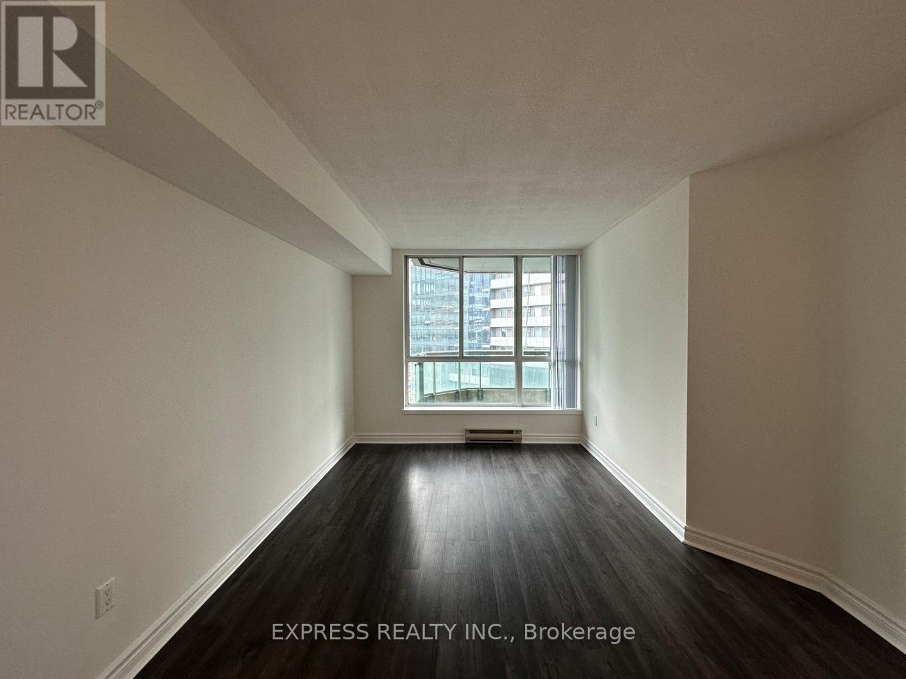 2702 - 38 Elm Street, Toronto, Ontario  M5G 2K5 - Photo 8 - C12452813