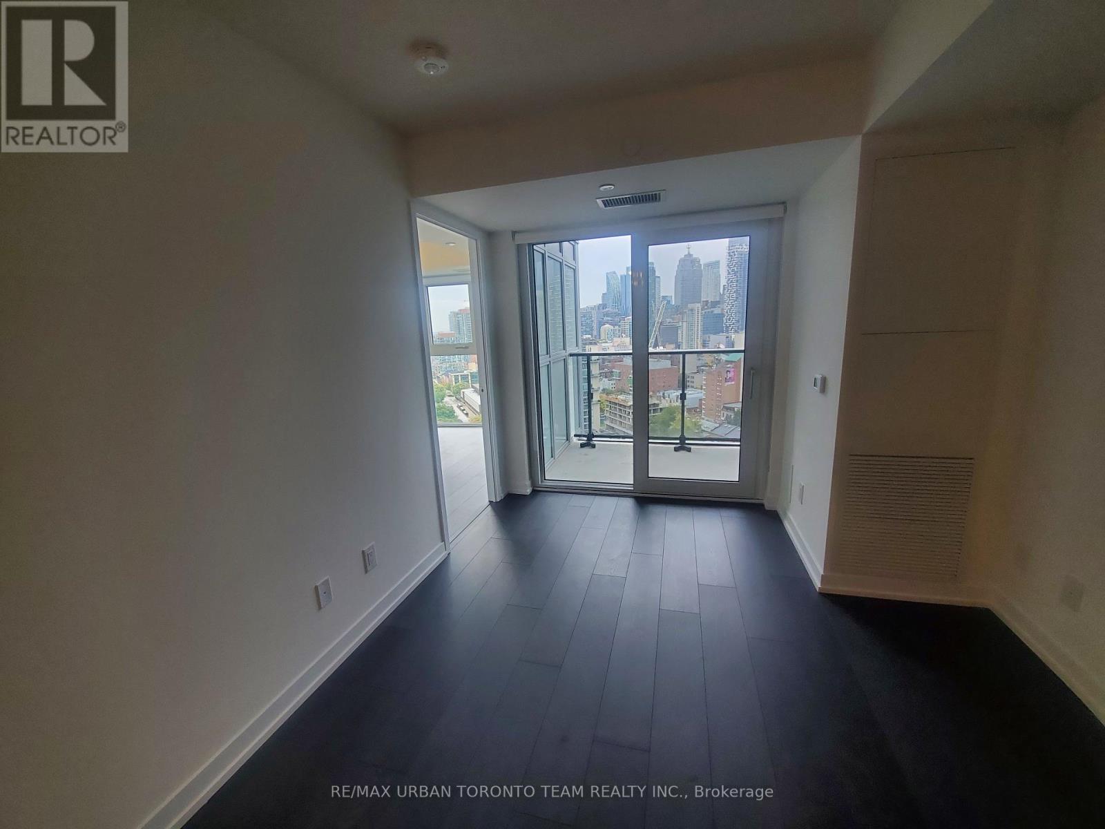 2205 - 219 Dundas Street E, Toronto, Ontario  M5A 0V1 - Photo 3 - C12452819