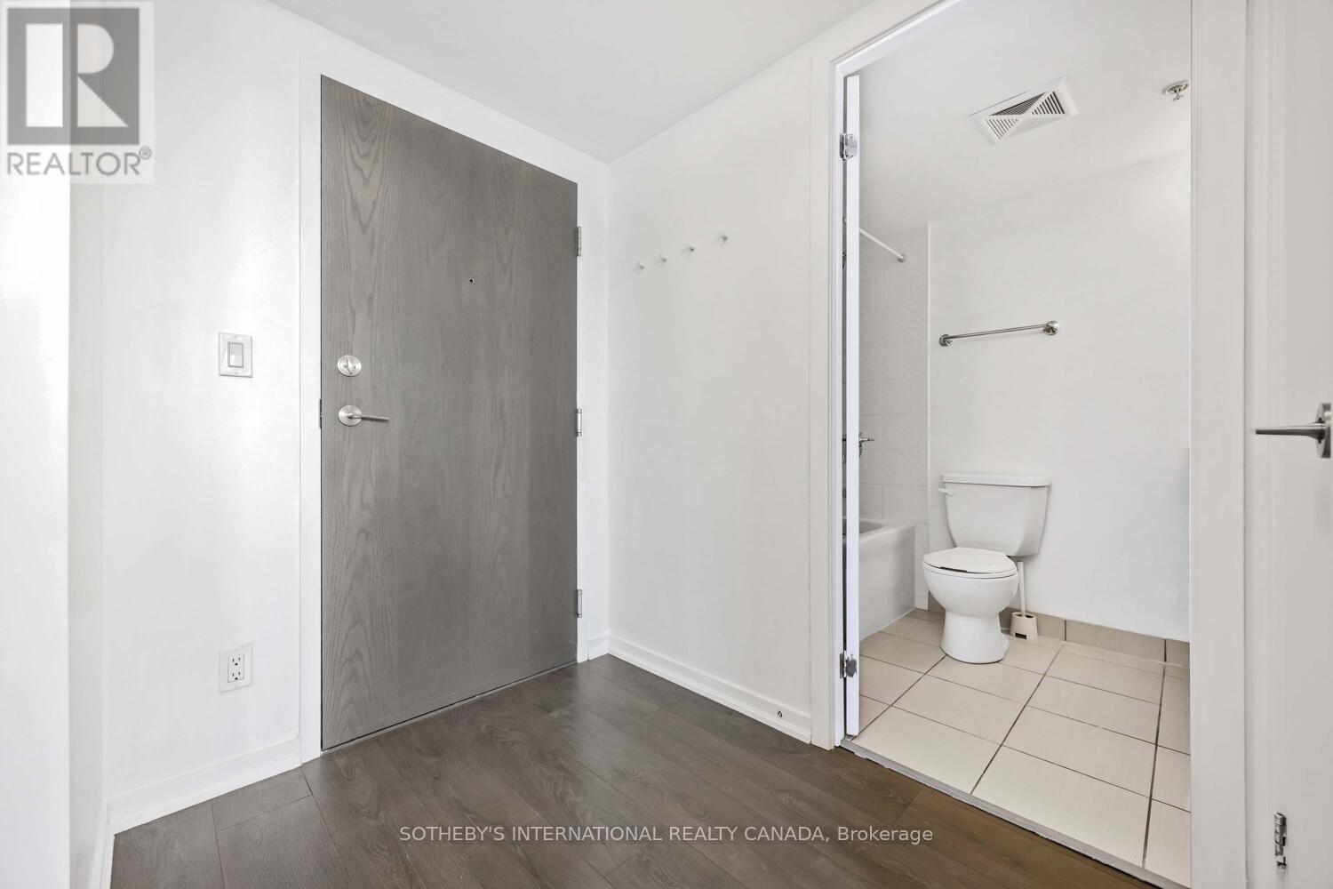 736 - 68 Abell Street, Toronto, Ontario  M6J 0B1 - Photo 11 - C12452836