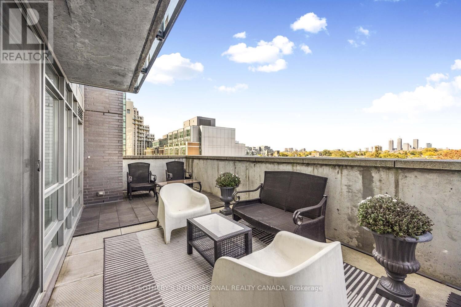 736 - 68 Abell Street, Toronto, Ontario  M6J 0B1 - Photo 3 - C12452836