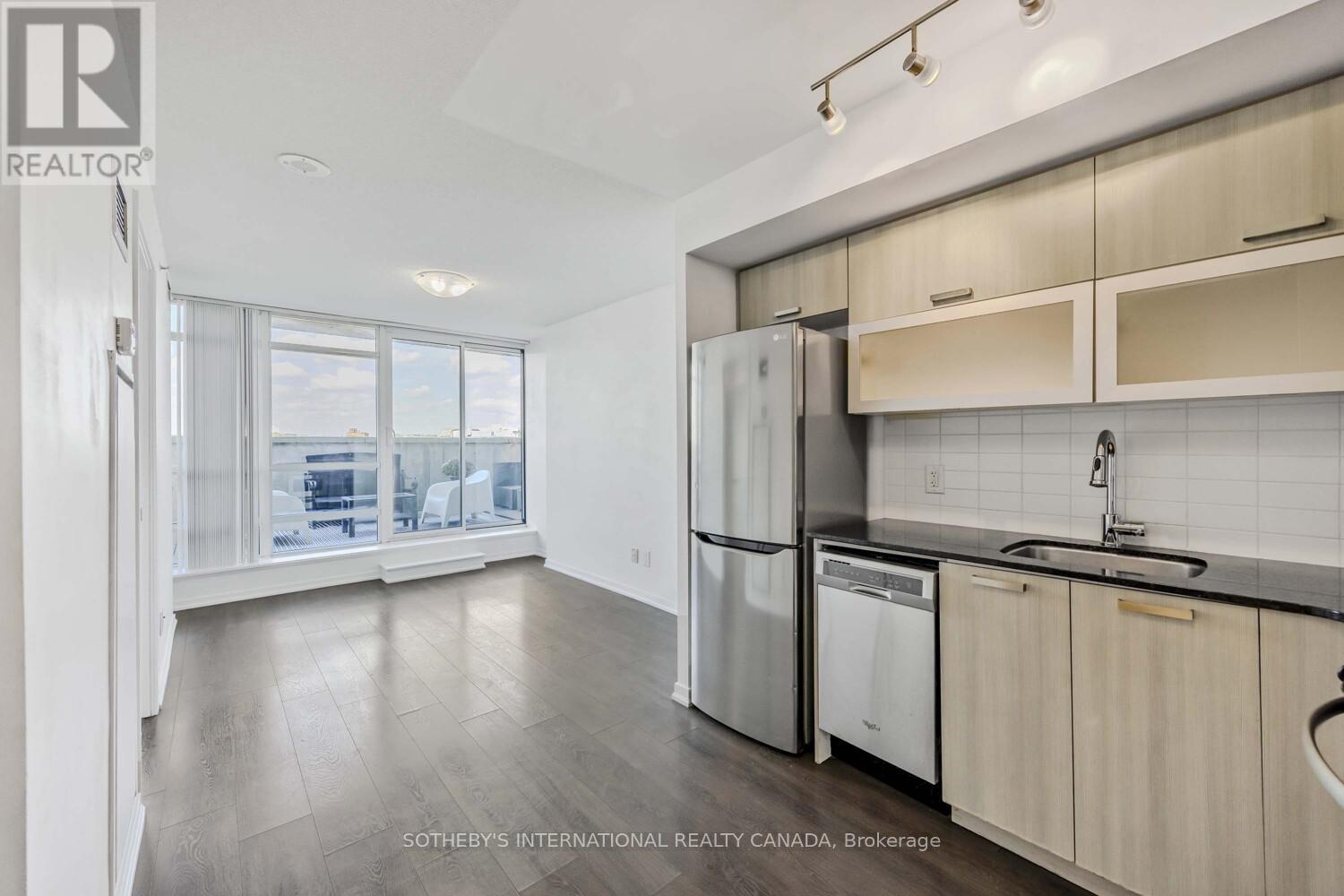 736 - 68 Abell Street, Toronto, Ontario  M6J 0B1 - Photo 6 - C12452836