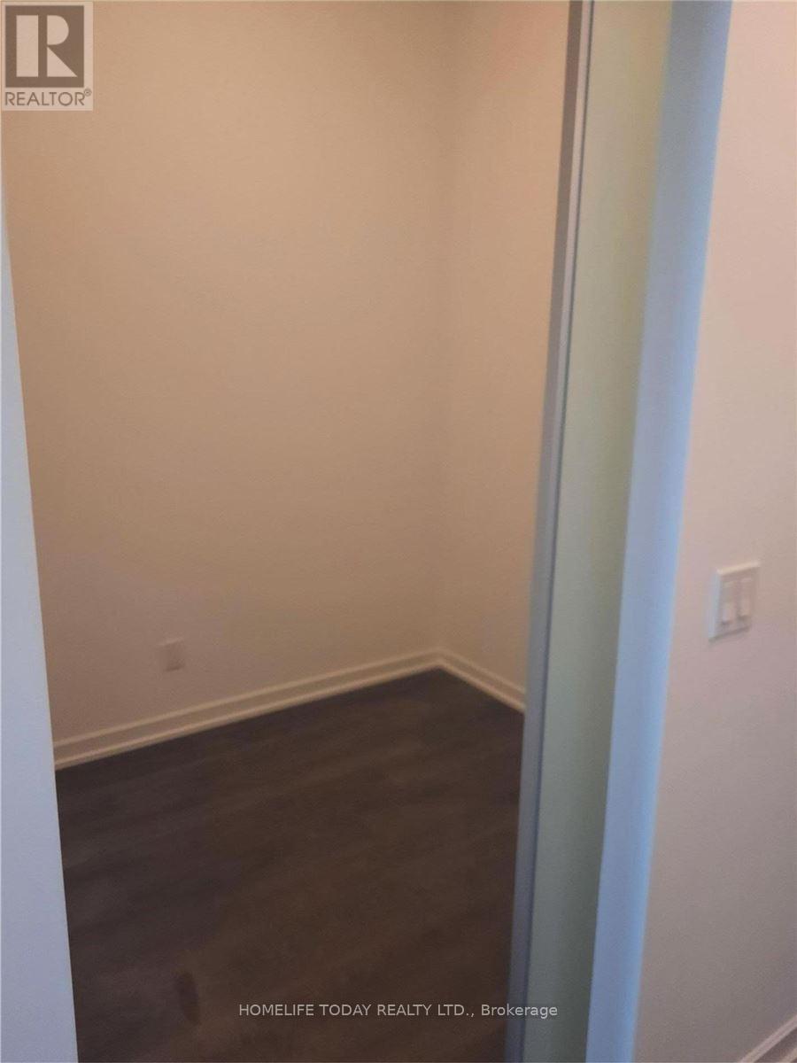107 - 36 Forest Manor Road, Toronto, Ontario  M2J 0H3 - Photo 10 - C12452846