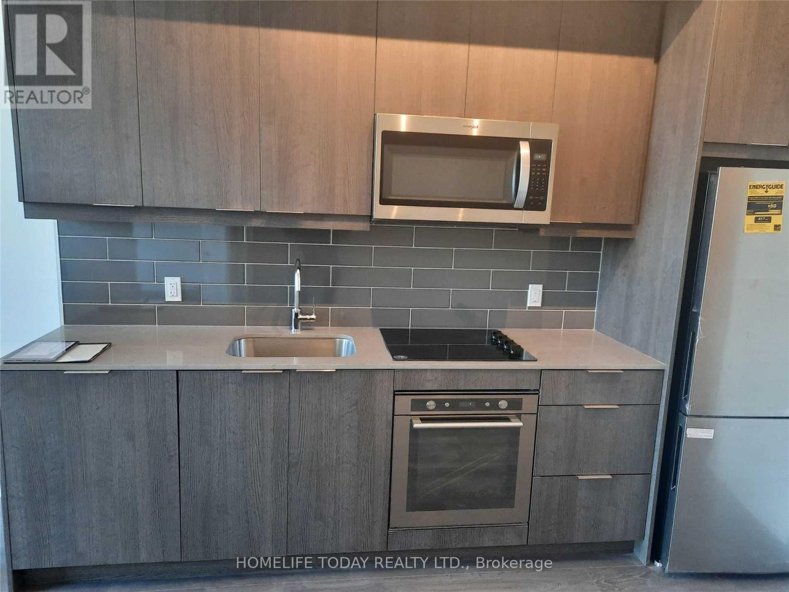 107 - 36 Forest Manor Road, Toronto, Ontario  M2J 0H3 - Photo 4 - C12452846