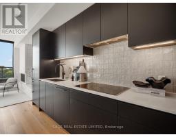 PH 621 - 899 COLLEGE STREET W, Toronto, Ontario