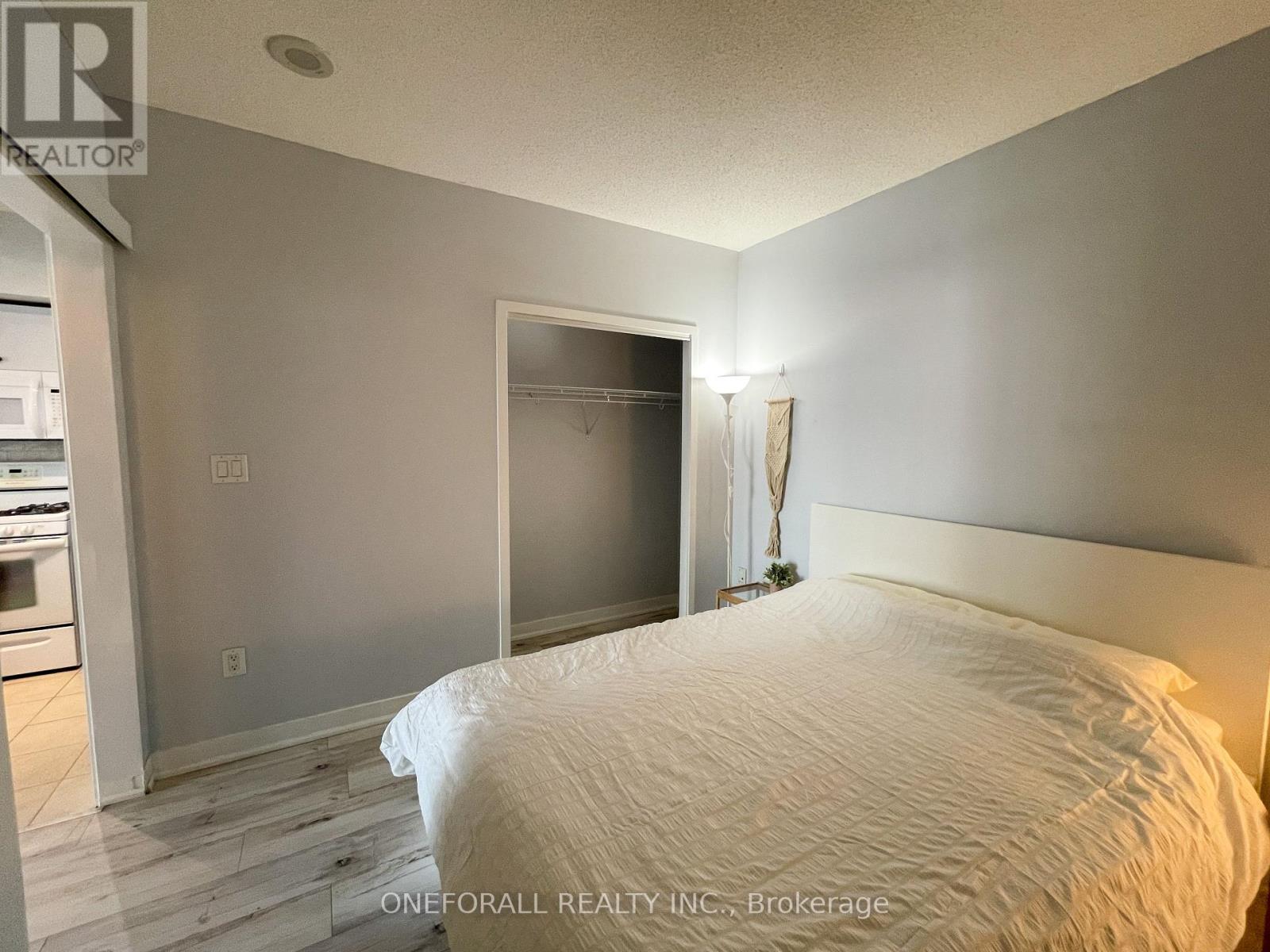 1605 - 10 Navy Wharf Court, Toronto, Ontario  M5V 3V2 - Photo 18 - C12452858