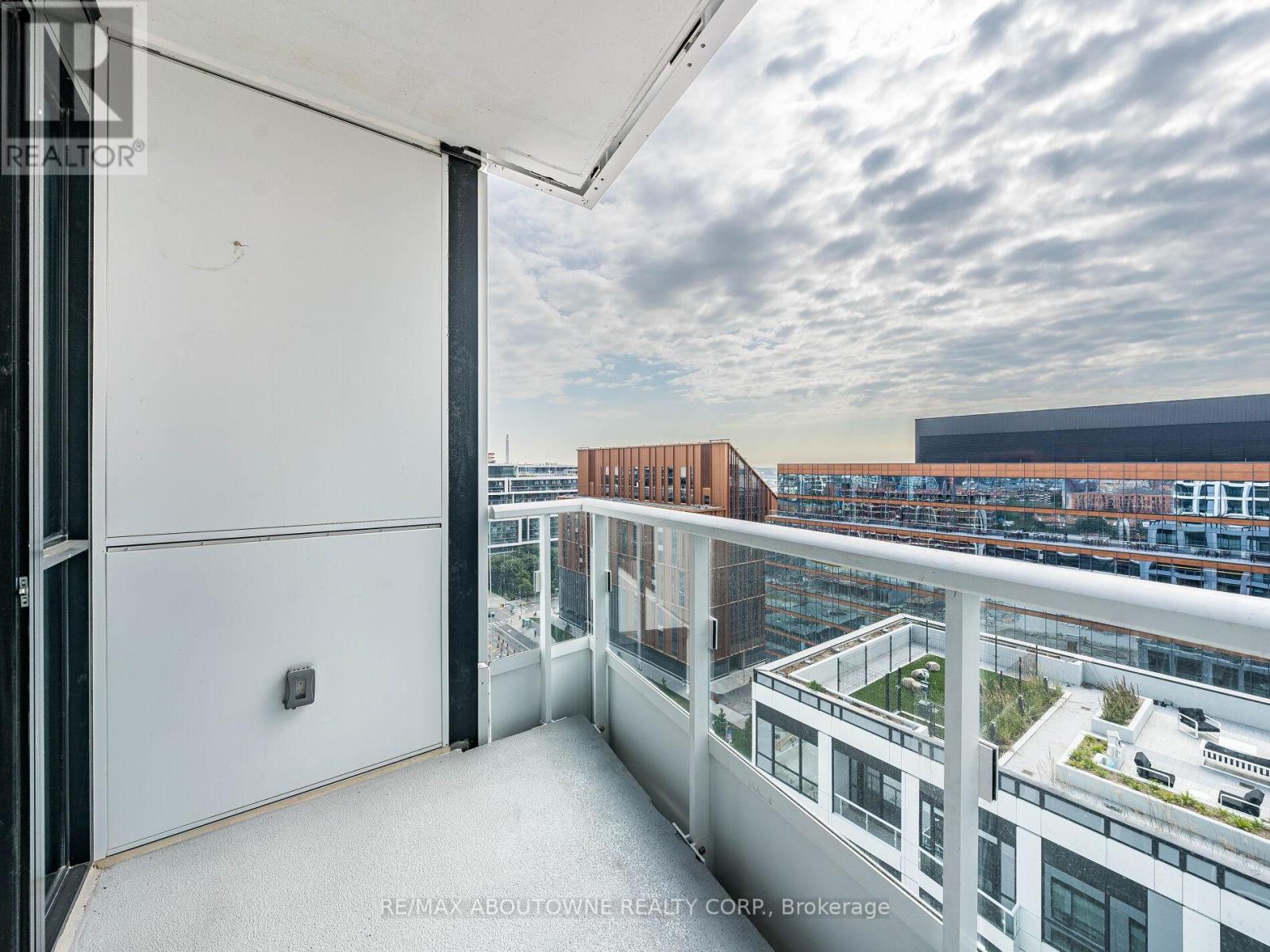 1507 - 15 Richardson Street, Toronto, Ontario  M5A 1B4 - Photo 31 - C12452869