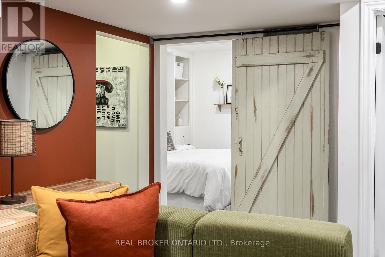 91 Lawrence Avenue, Toronto, Ontario  M5M 1A7 - Photo 36 - C12452879