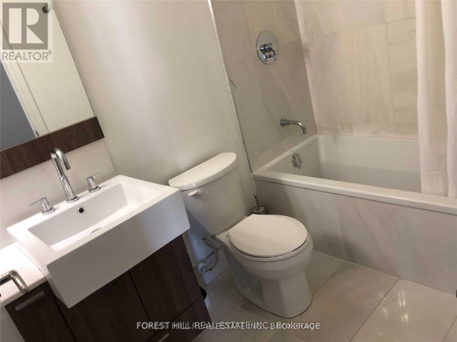 1602 - 88 Blue Jays Way, Toronto, Ontario  M5V 2G3 - Photo 11 - C12452895