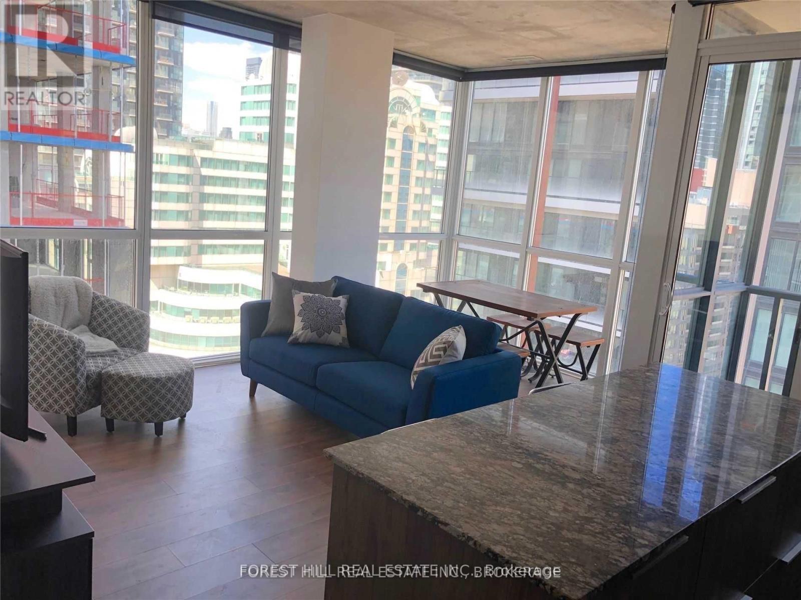 1602 - 88 Blue Jays Way, Toronto, Ontario  M5V 2G3 - Photo 2 - C12452895