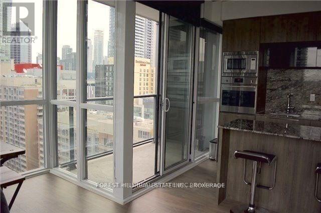 1602 - 88 Blue Jays Way, Toronto, Ontario  M5V 2G3 - Photo 8 - C12452895