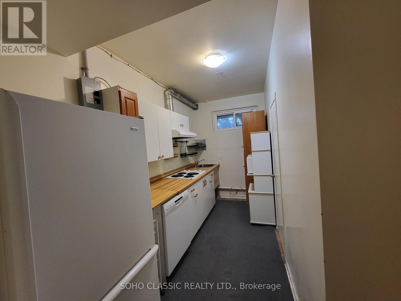 Bsmt - 29 Bayhampton Court, Toronto, Ontario  M3H 5L5 - Photo 4 - C12452898