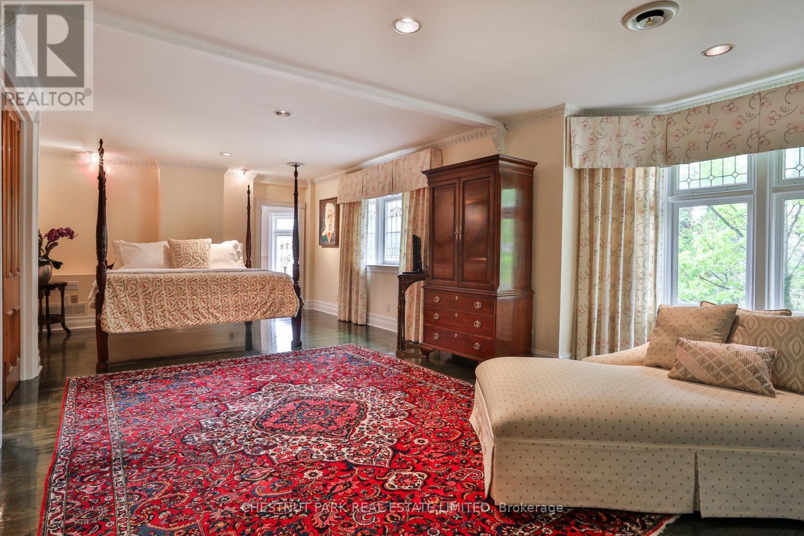 5 Castle Frank Crescent, Toronto, Ontario  M4W 2A2 - Photo 29 - C12452903