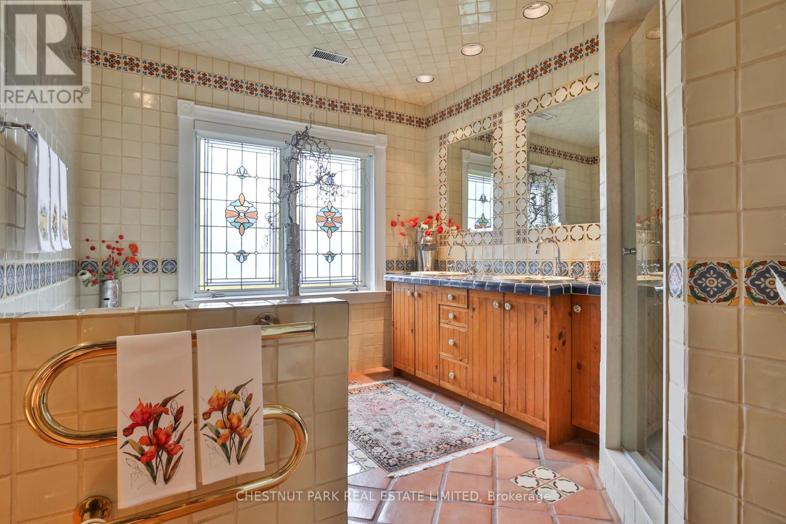 5 Castle Frank Crescent, Toronto, Ontario  M4W 2A2 - Photo 36 - C12452903