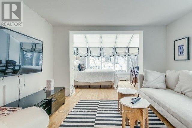 99 Hazelton Avenue, Toronto, Ontario  M5R 2E4 - Photo 11 - C12452930