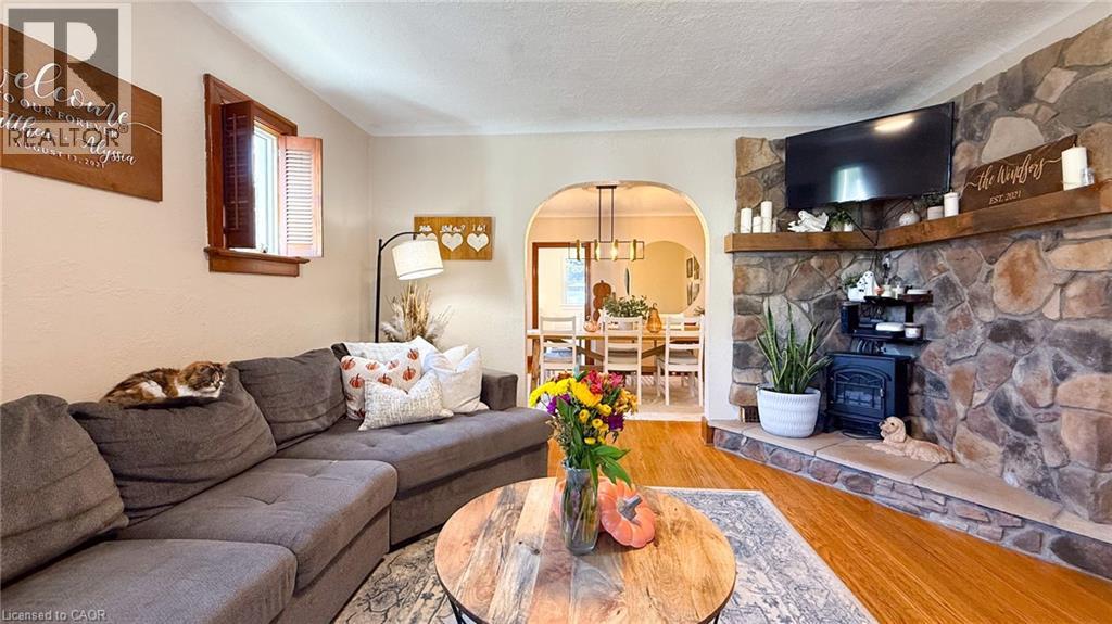 250 Grove Street, Simcoe, Ontario  N3Y 1K9 - Photo 8 - 40777383