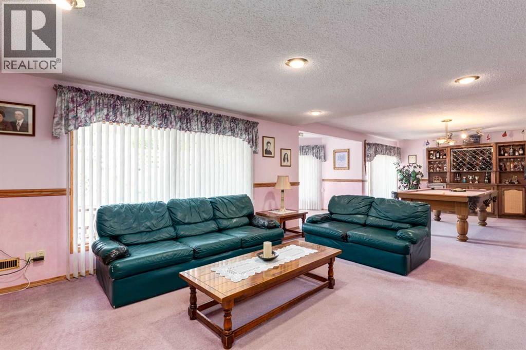 180 Edgevalley Circle Nw, Calgary, Alberta  T3A 4X8 - Photo 32 - A2263289