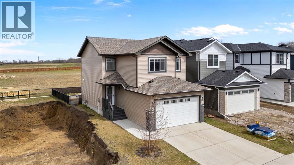 848 Lakewood Circle, Strathmore, Alberta  T1P 1Z6 - Photo 3 - A2252788