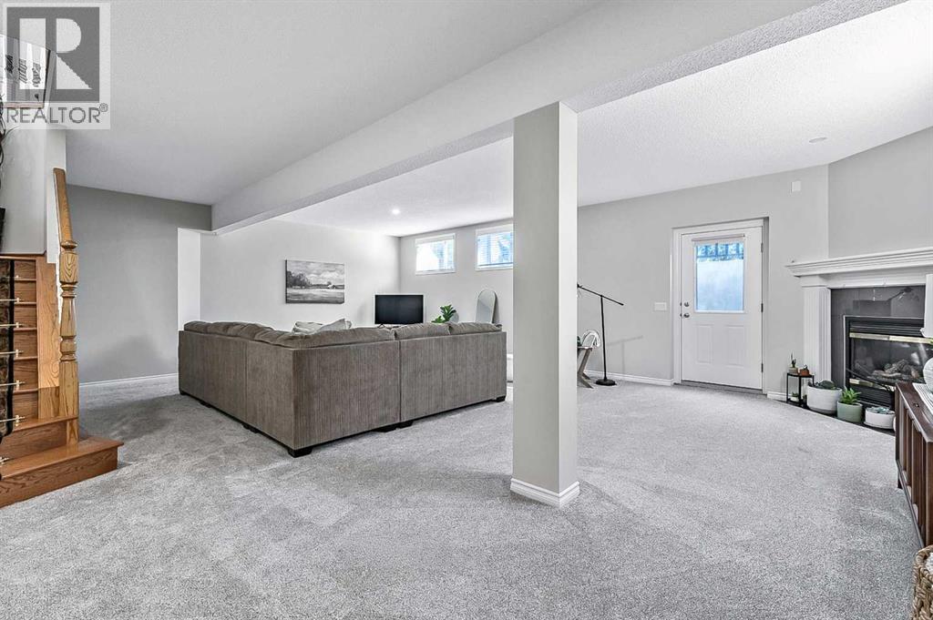 12898 Candle Crescent Sw, Calgary, Alberta  T2W 3B3 - Photo 18 - A2263269