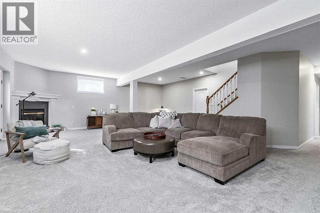12898 Candle Crescent Sw, Calgary, Alberta  T2W 3B3 - Photo 20 - A2263269