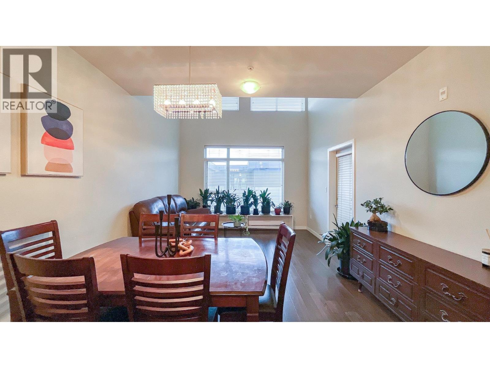 Ph16 5288 Grimmer Street, Burnaby, British Columbia  V5H 0C5 - Photo 3 - R3056401