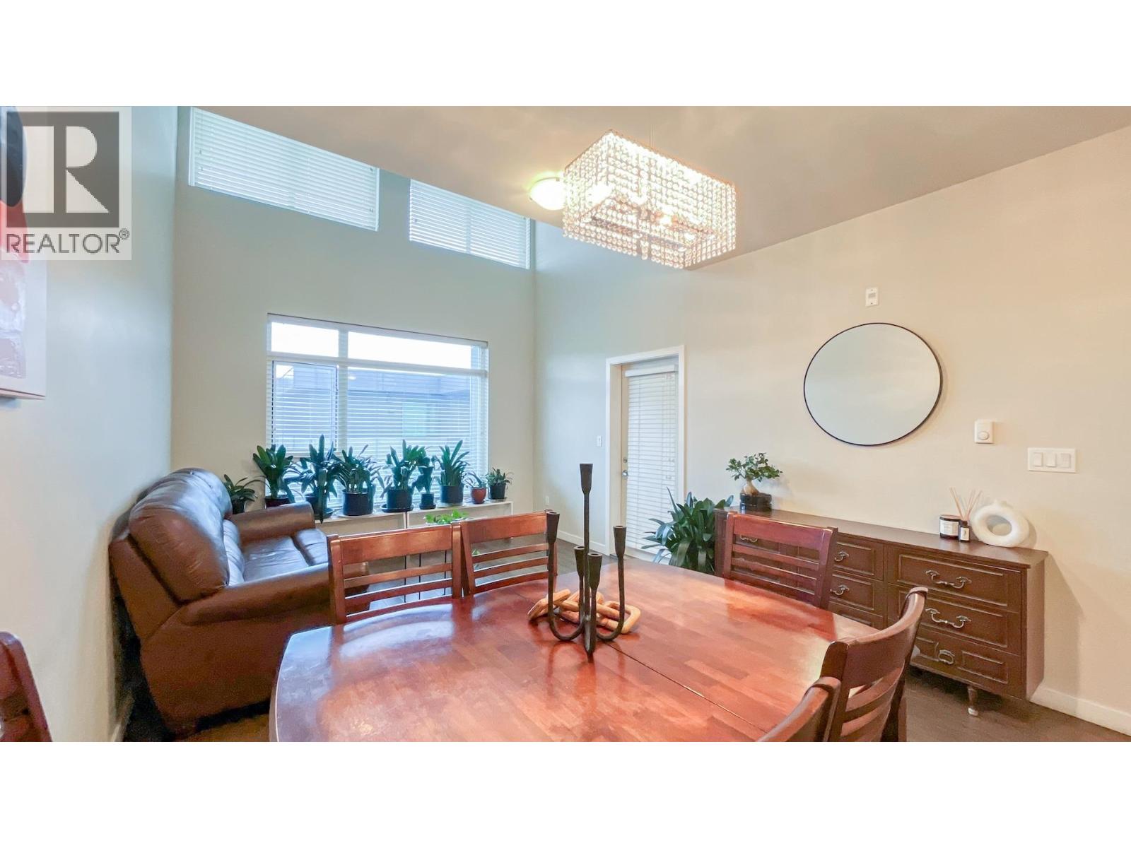 Ph16 5288 Grimmer Street, Burnaby, British Columbia  V5H 0C5 - Photo 4 - R3056401