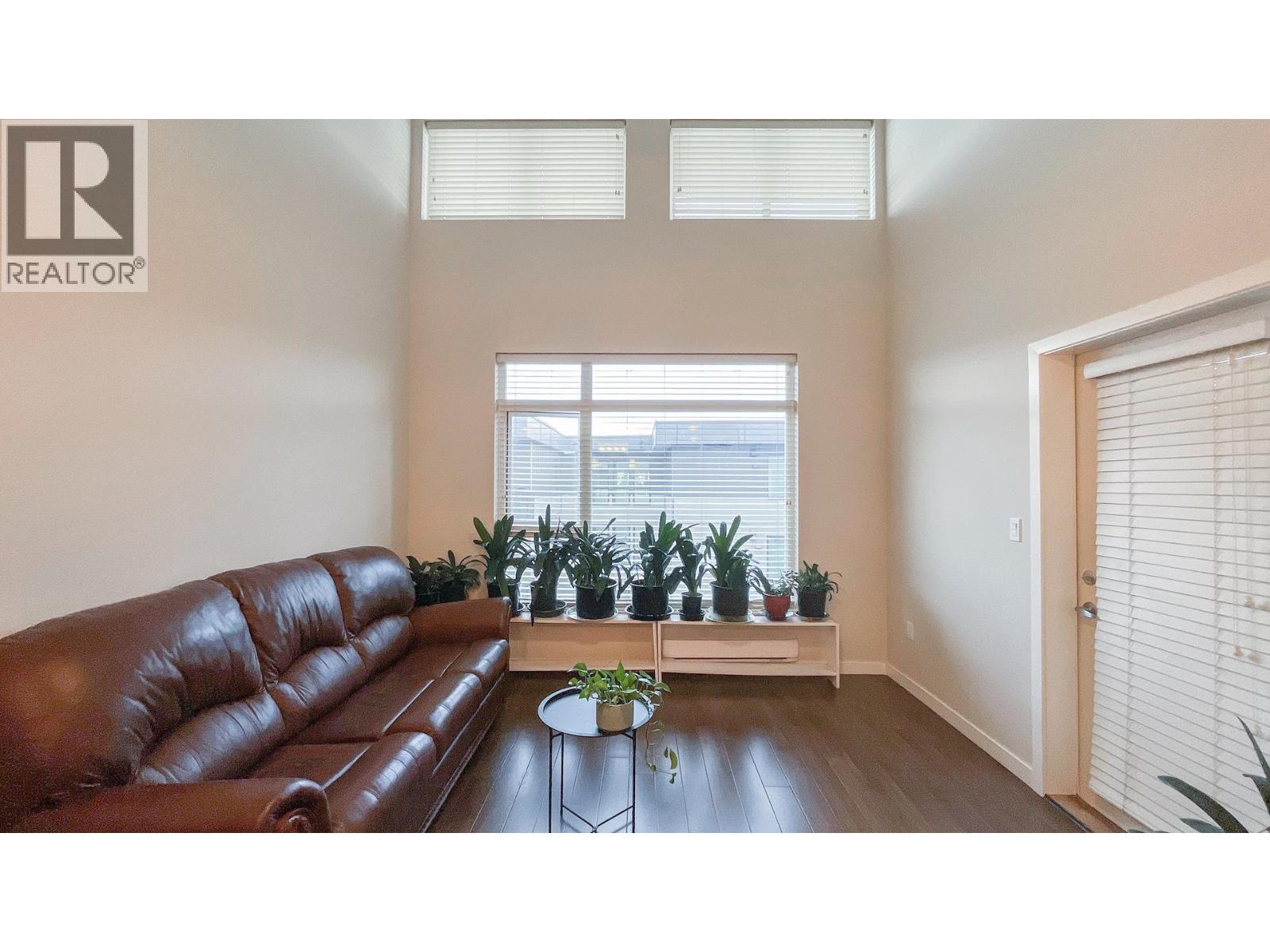 Ph16 5288 Grimmer Street, Burnaby, British Columbia  V5H 0C5 - Photo 6 - R3056401
