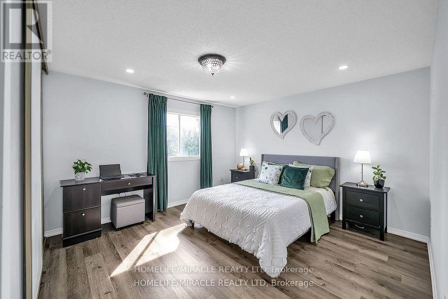 7 Houghton Court, Whitby, Ontario  L1N 8G9 - Photo 23 - E12452834