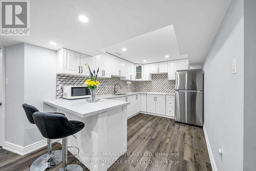 7 Houghton Court, Whitby, Ontario  L1N 8G9 - Photo 27 - E12452834