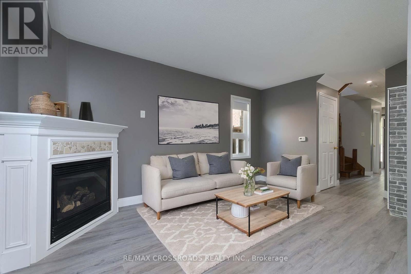 988 Southport Drive, Oshawa, Ontario  L1H 8A3 - Photo 10 - E12452862