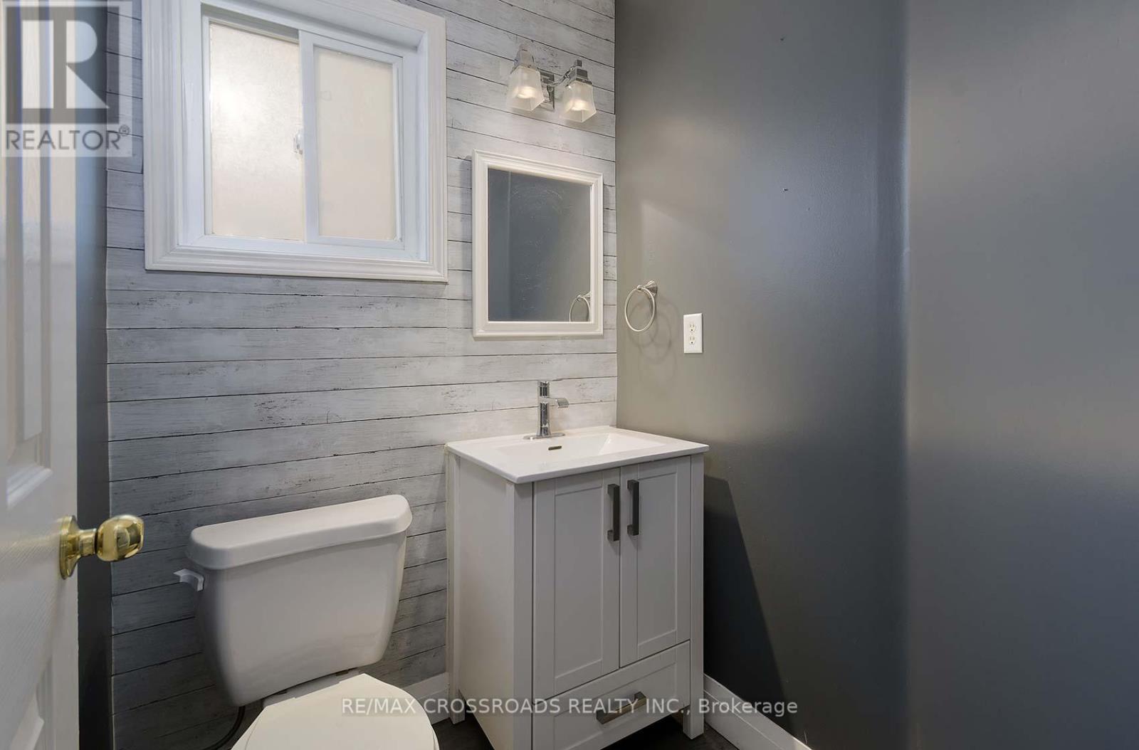 988 Southport Drive, Oshawa, Ontario  L1H 8A3 - Photo 15 - E12452862